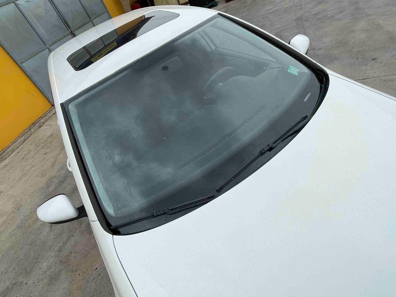 Volkswagen Golf 1.6 TDI DPF 5p. Highline NEOPATENTATI