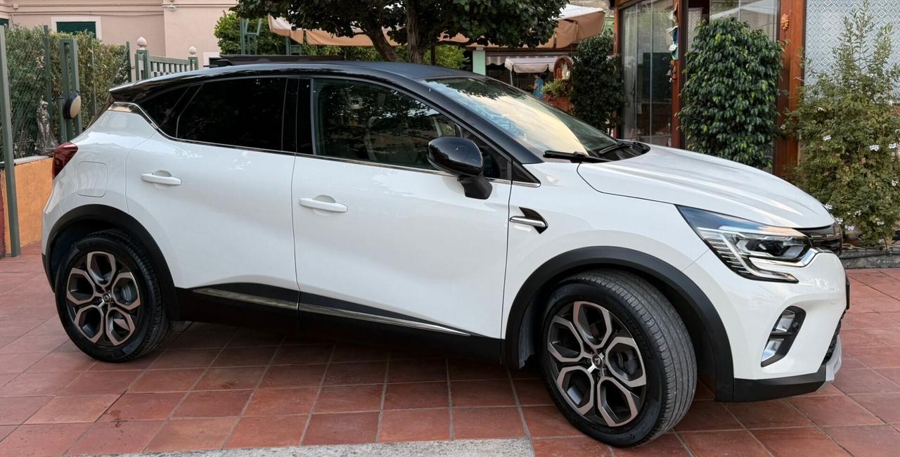 Renault Captur Blue dCi 115 CV EDC Intens