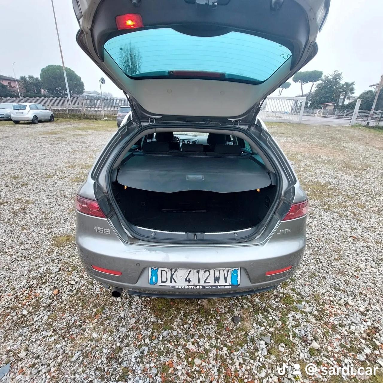 Alfa Romeo 159 1.9 JTDm 16V Sportwagon