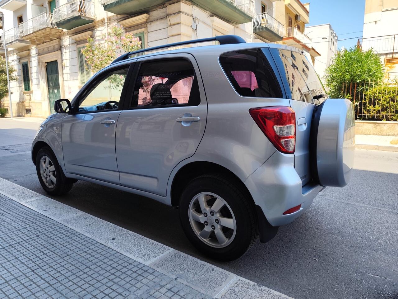 Daihatsu Terios 1.5 BENZINA 105CV 4WD 4X4 PERFETTA