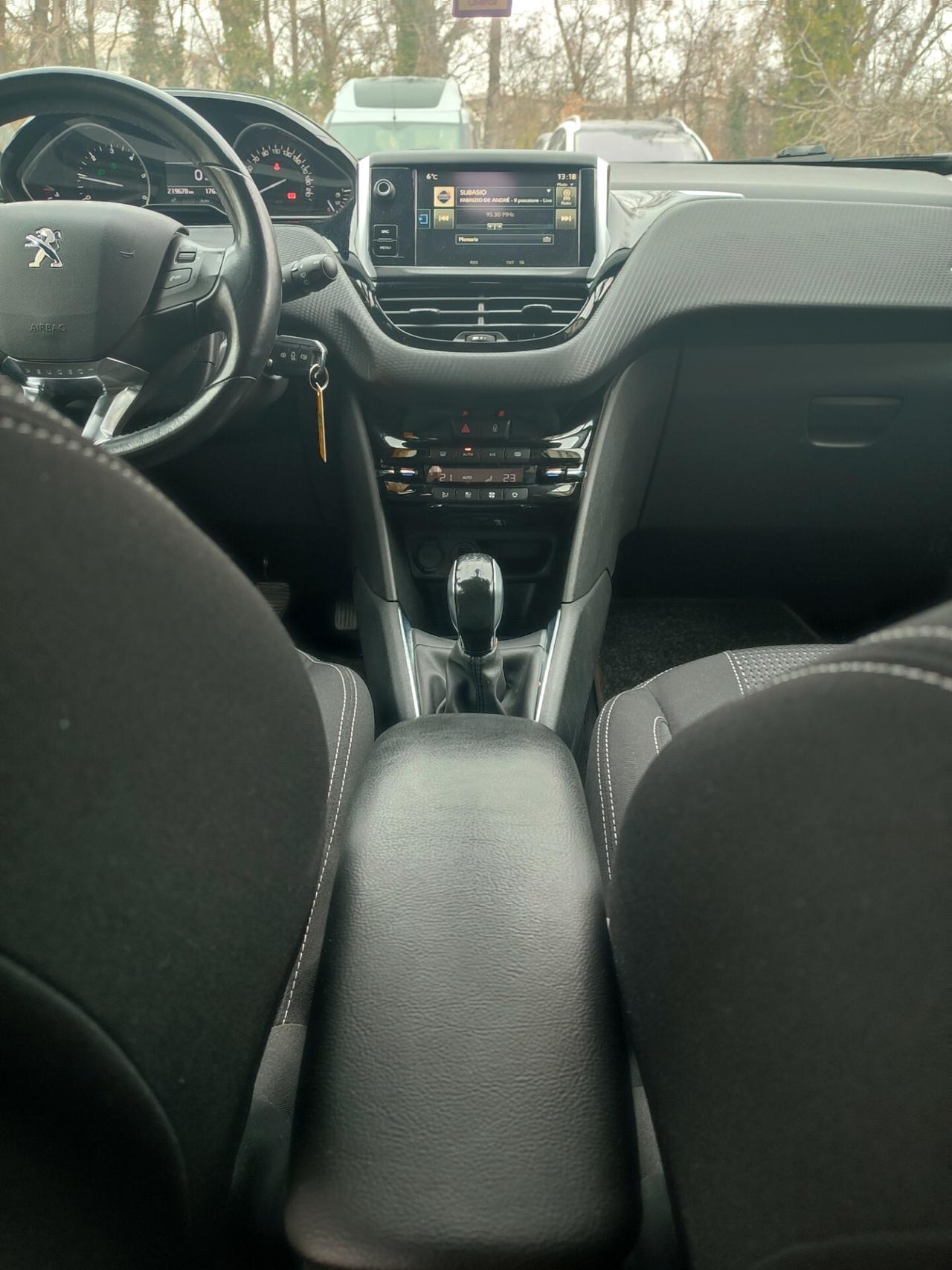 PEUGEOT 208 ALLURE 2016 DIESEL HDI EURO6 PERFETTA