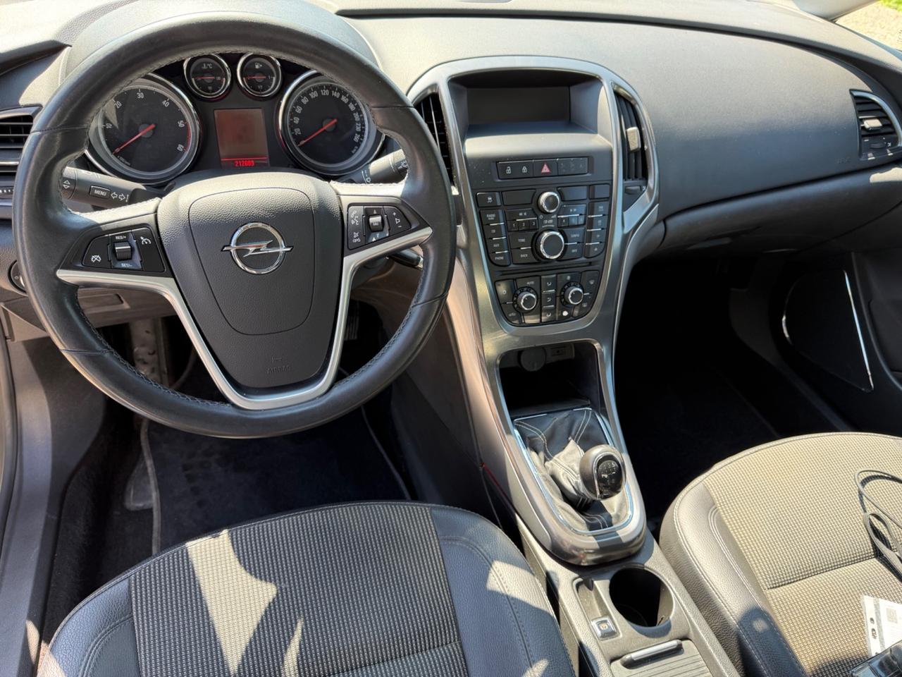 Opel Astra 1.3 CDTI 95CV S&S 5 porte Cosmo