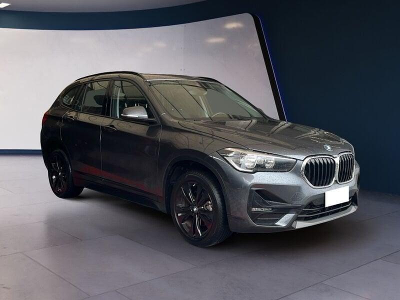 BMW X1 sDrive 18d XLine Plus automatico