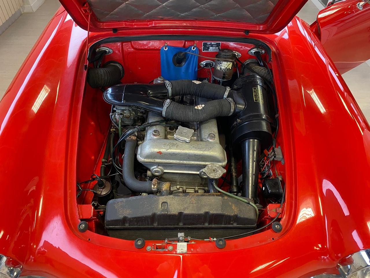 Alfa Romeo Spider 2.0 Veloce