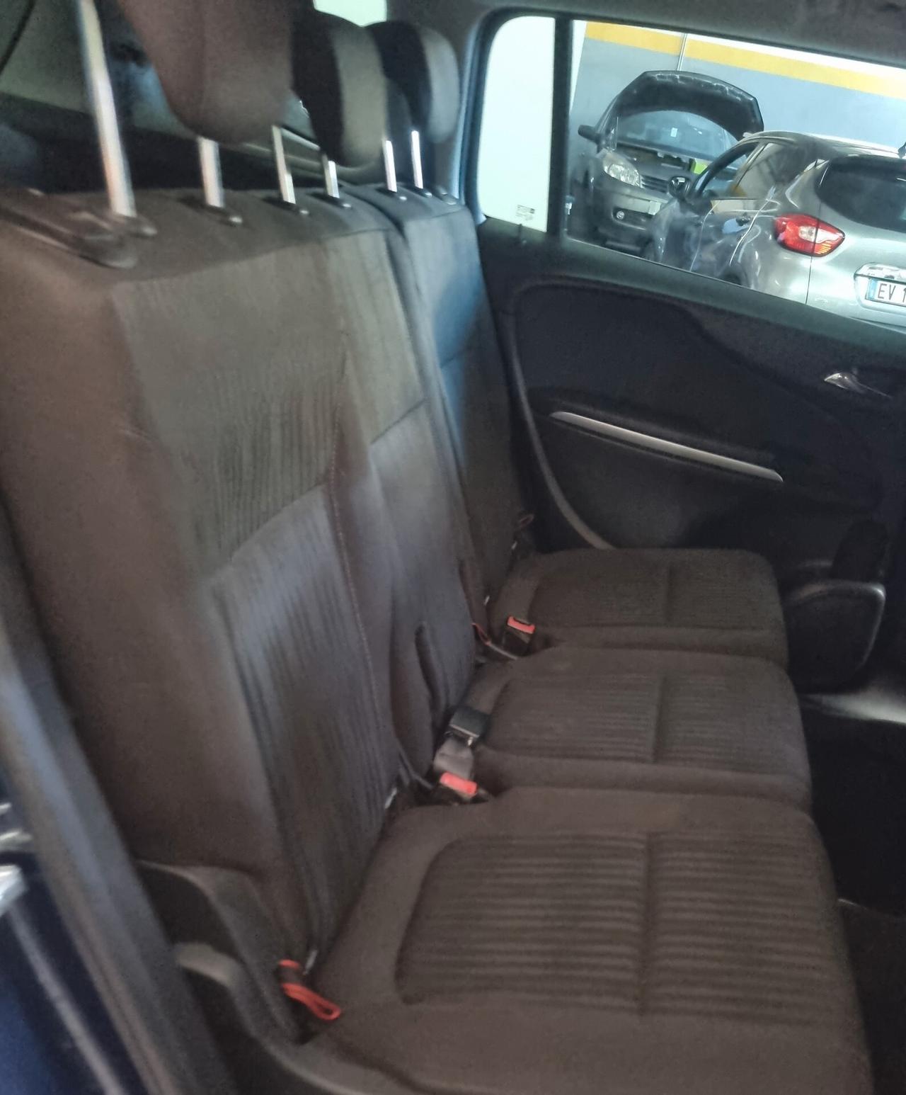 Opel Zafira Tourner