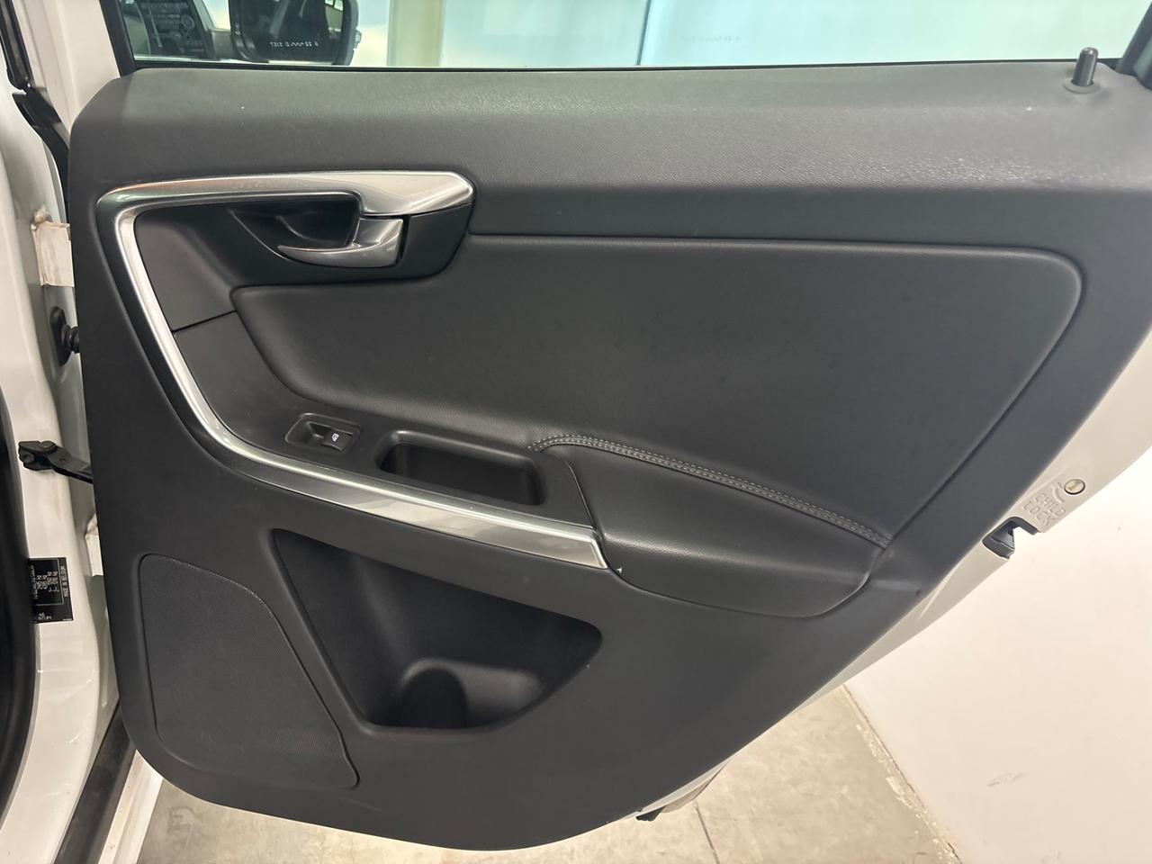 Volvo XC60 D3 R-design *STORICO VOLVO*MANUALE