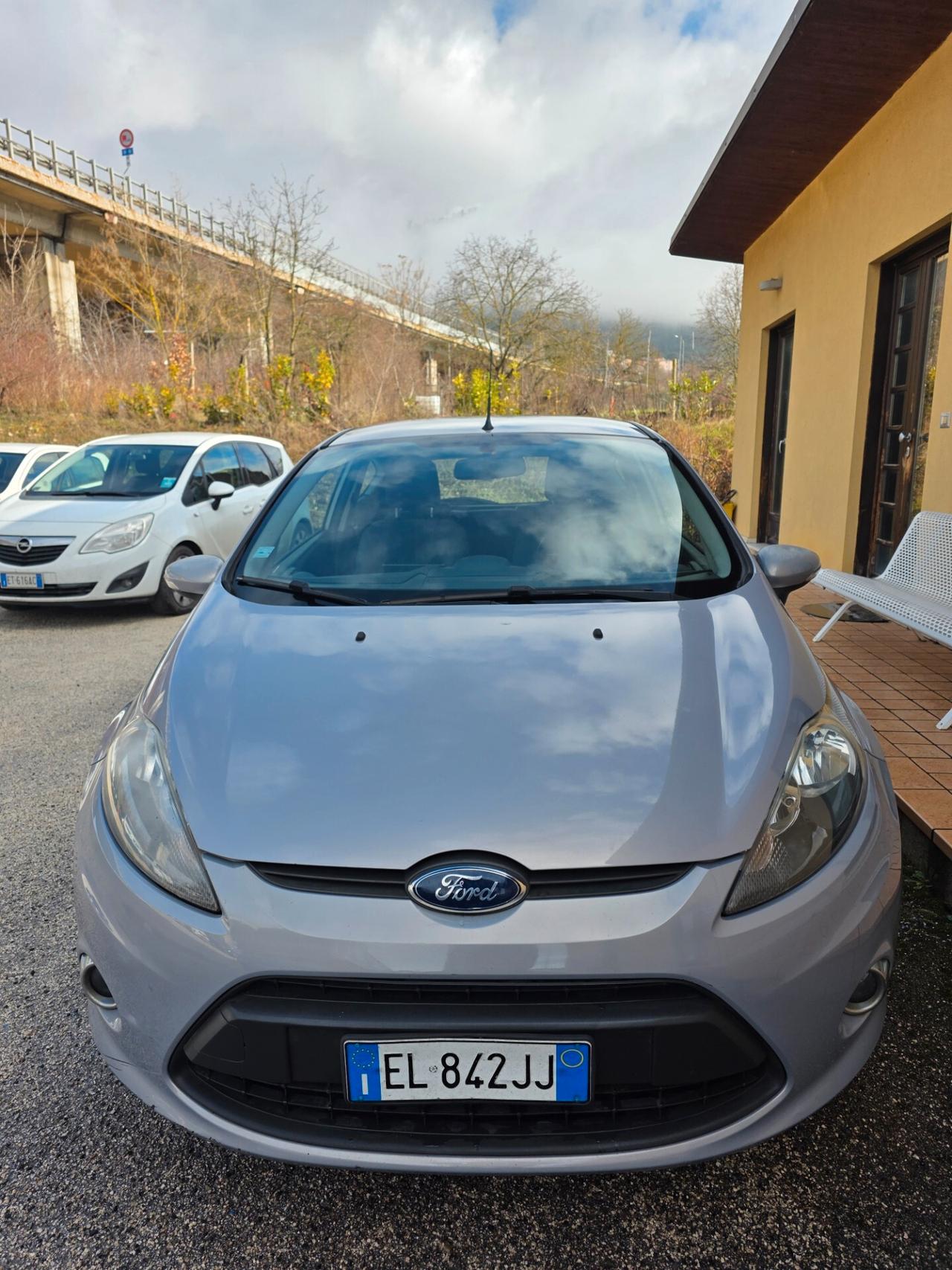 Ford Fiesta 1.4 TDCi 70CV 3 porte Titanium