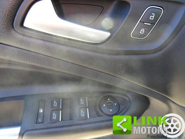 FORD Kuga 1.5 TDCI 120 CV S&S 2WD Business