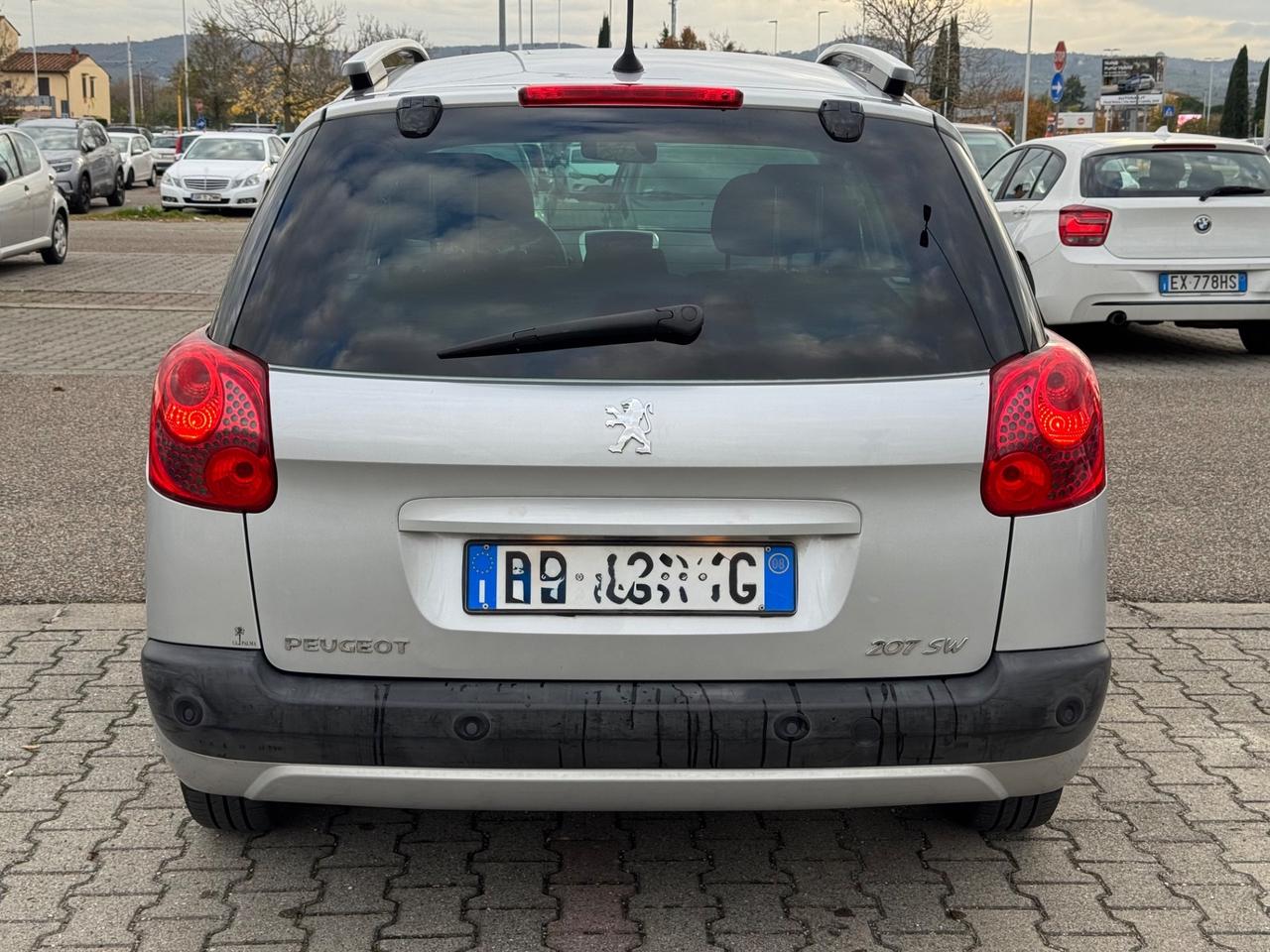 Peugeot 207 1.4 VTi 95CV SW XS Ciel 2008 Full optional