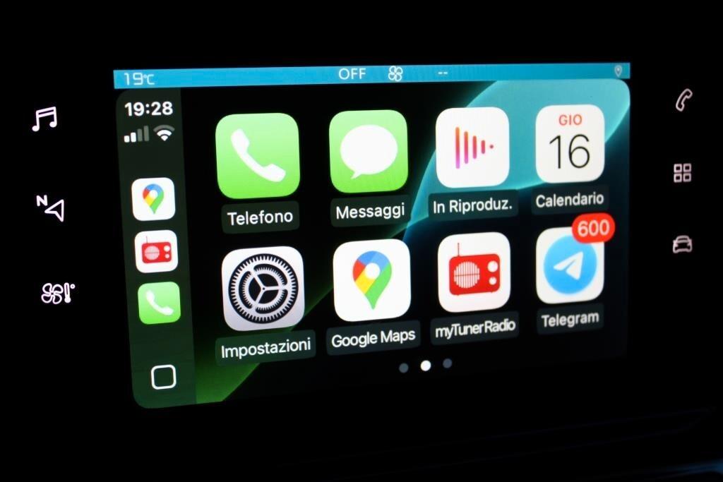 CITROEN C3 1.5 BlueHDi Shine *Bicolore *Carplay