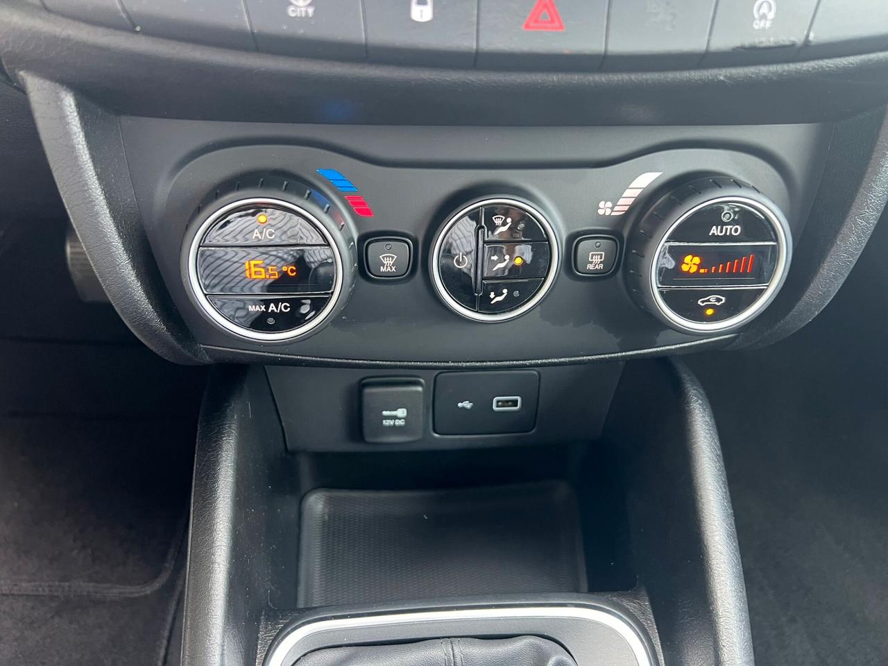 Fiat Tipo 1.3 Mjt S&S SW Lounge