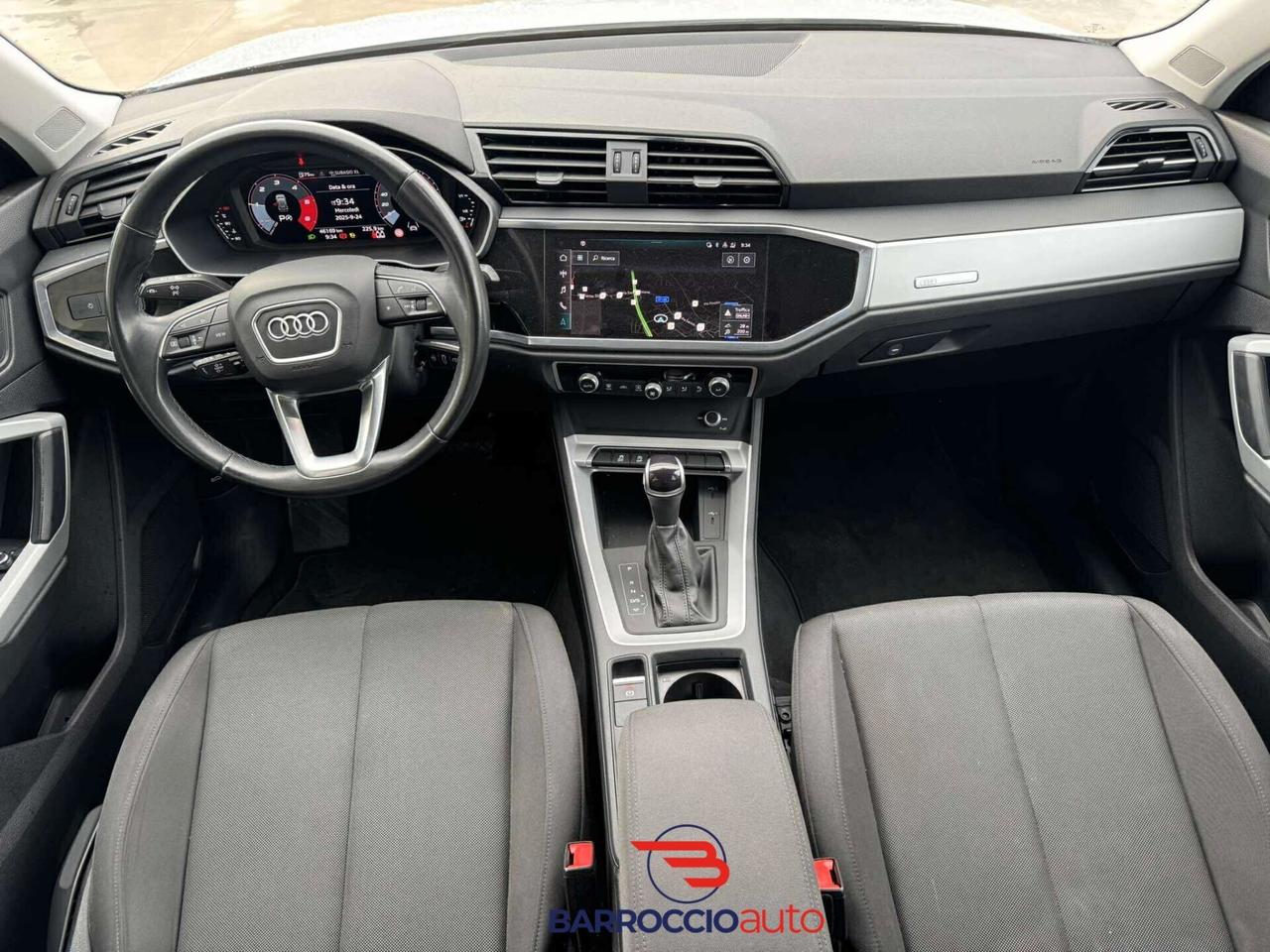 Audi Q3 35 TDI S tronic Business-2023