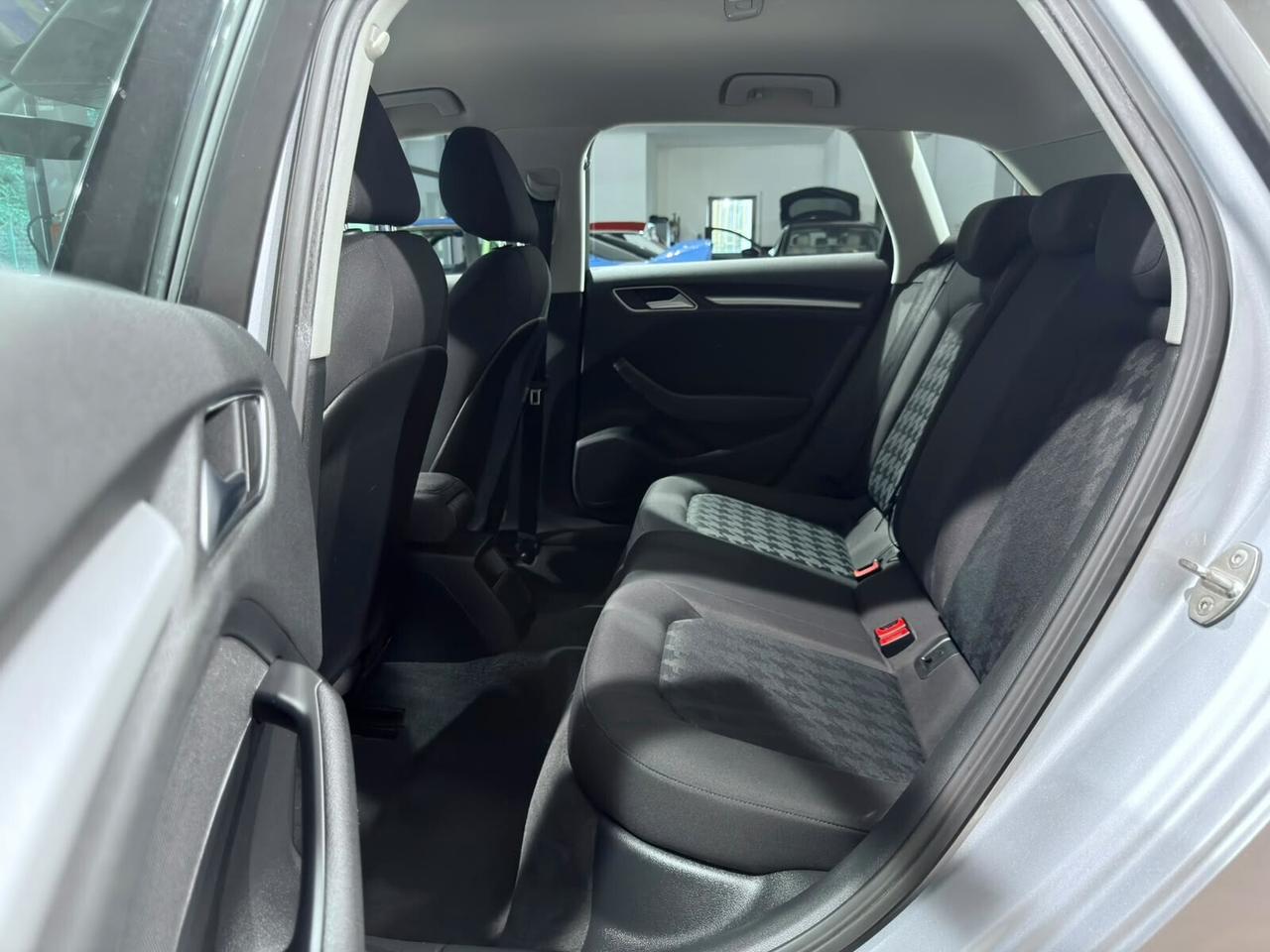 AUDI A3 SPORTBACK 1.6TDI 110CV S-TRONIC