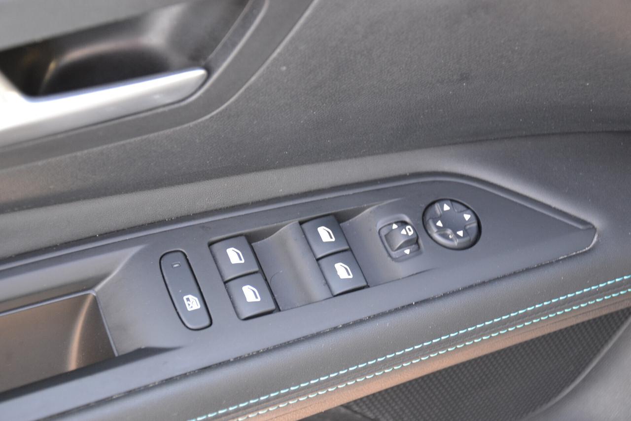 Peugeot 3008 1.5 HDi 130CV EAT8 ALLURE **PREZZO REALE**UNIPRO'