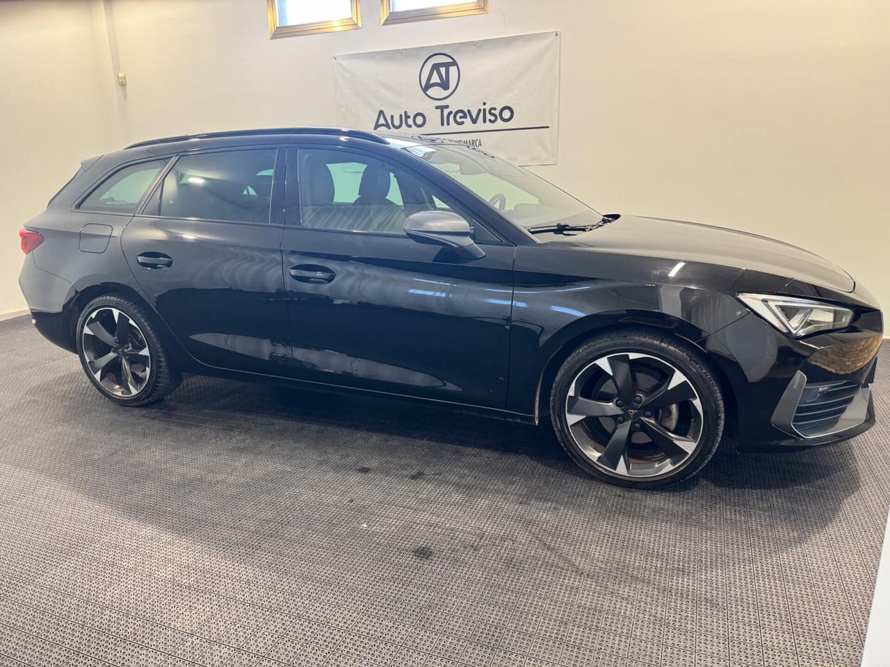 Cupra Leon Sportstourer 1.5 Hybrid 150CV DSG