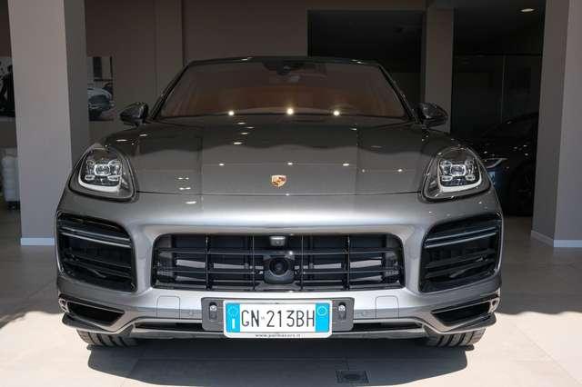 Porsche Cayenne Coupe 4.0 V8 Turbo