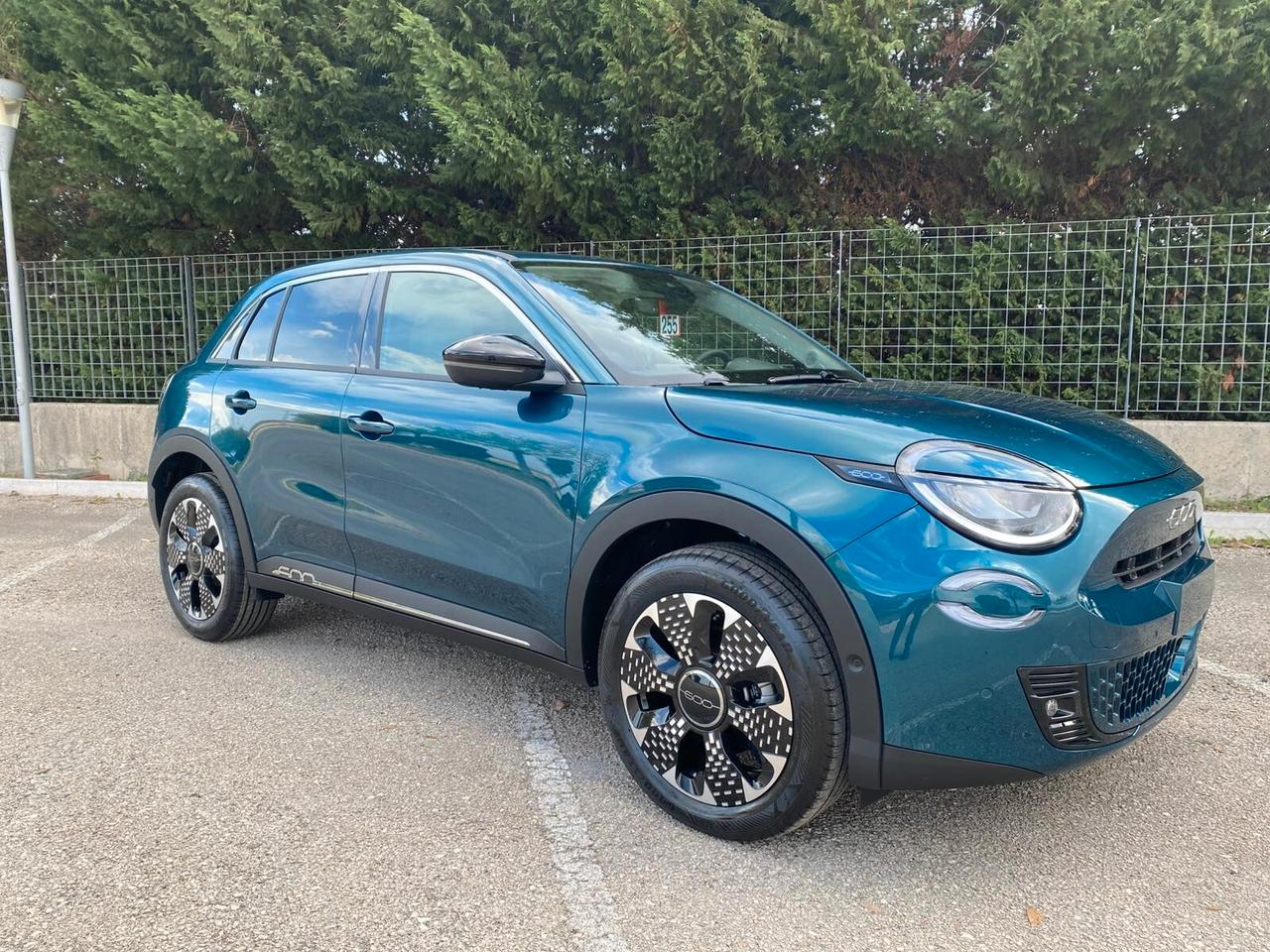 Fiat 600 Hybrid 110 CV DCT MHEV La Prima II