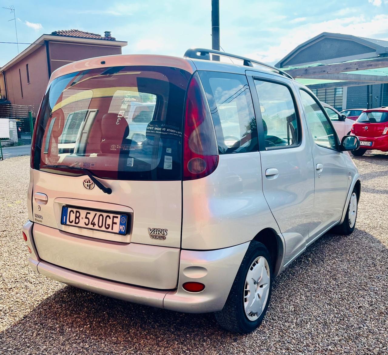 Toyota Yaris Verso 1.4 Tdi D-4D