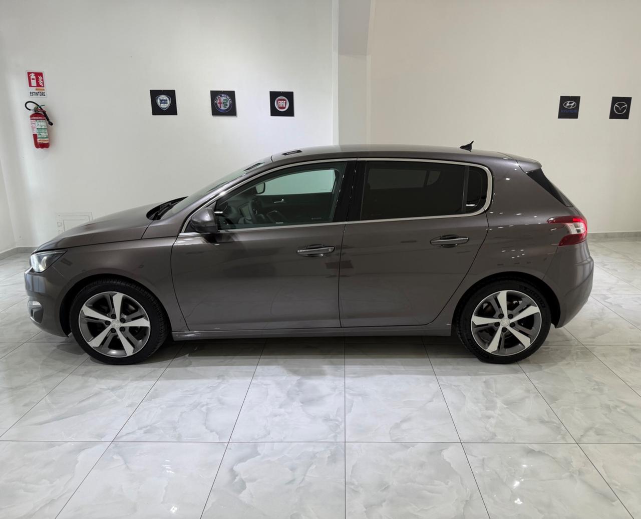PEUGEOT 308 1.6 E-HDI 115 CV STOPESTART ALLURE PACK