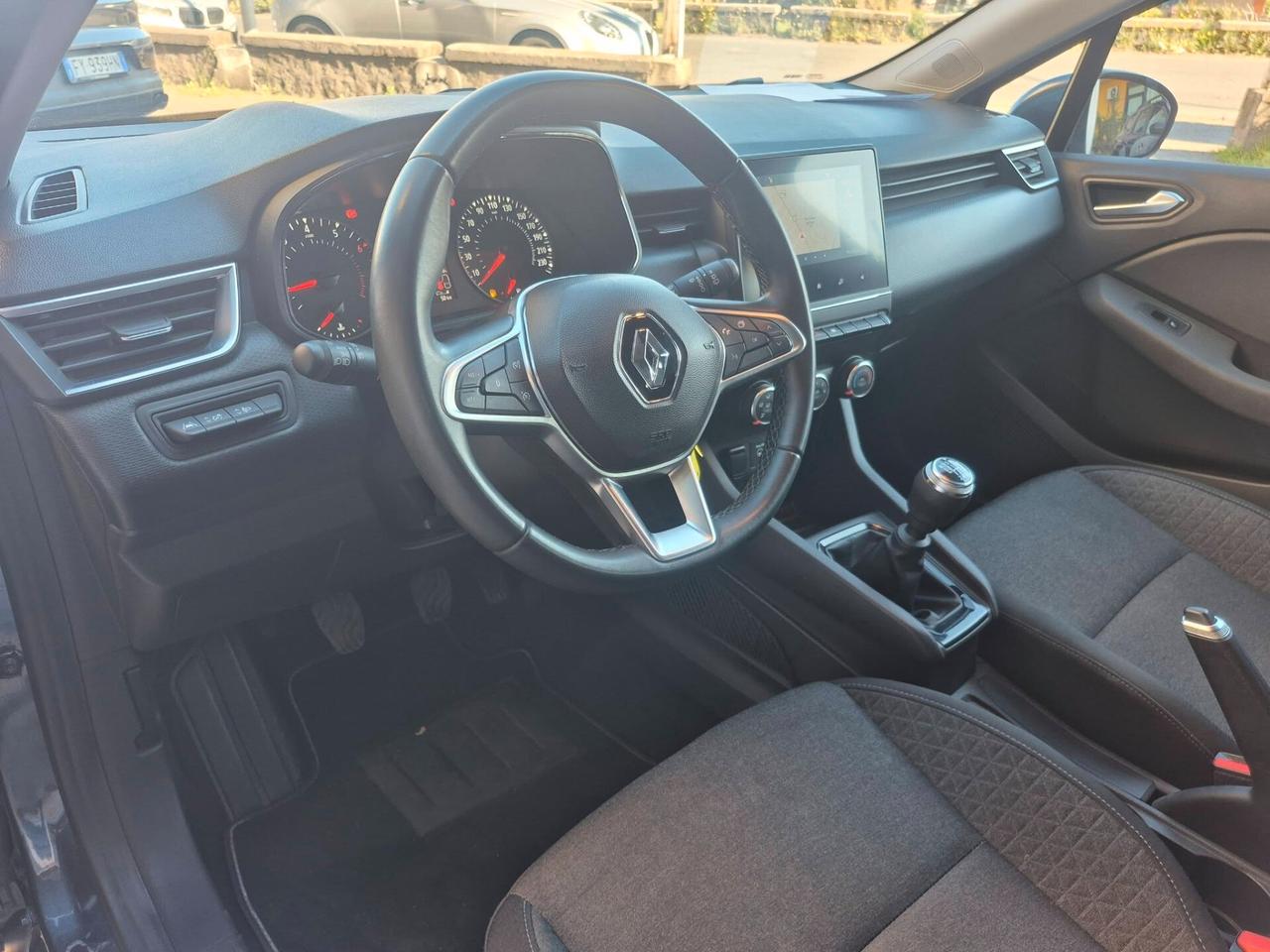 Renault Clio TCe 90 CV 5 porte IVA ESPOSTA