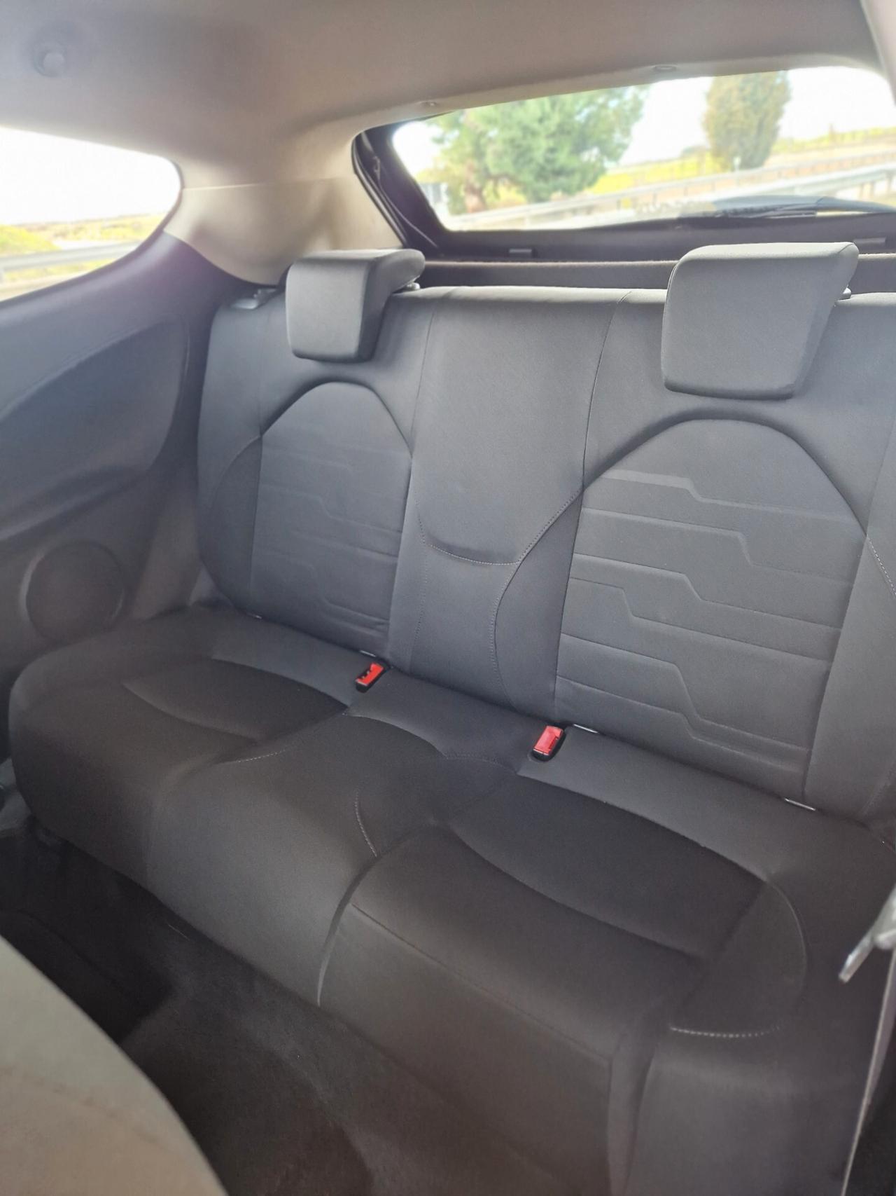 Alfa Romeo MiTo 1.3 JTDm-2 95 CV S&S Distinctive