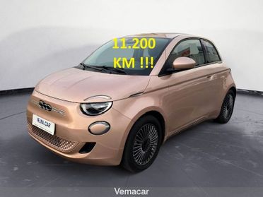 FIAT 500 Icon 320Km, NAVI 10.25", C.L 16, Cruise/Lim, diurne Led, lane assist