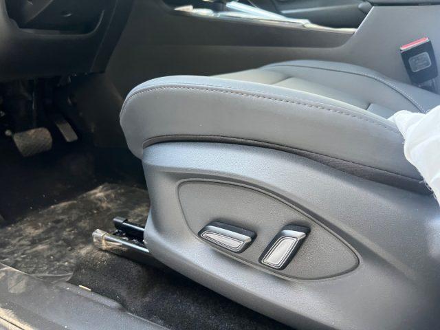 MG ZS 1.5 Hybrid+ Luxury tua da e249,00 mensili