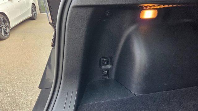 KIA Sportage 1.6 CRDi MHEV Business NEOPATENTATI PERMUTE