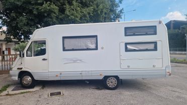 Iveco Daily Camper Laika 2.8 diesel manuale 6 rapporti