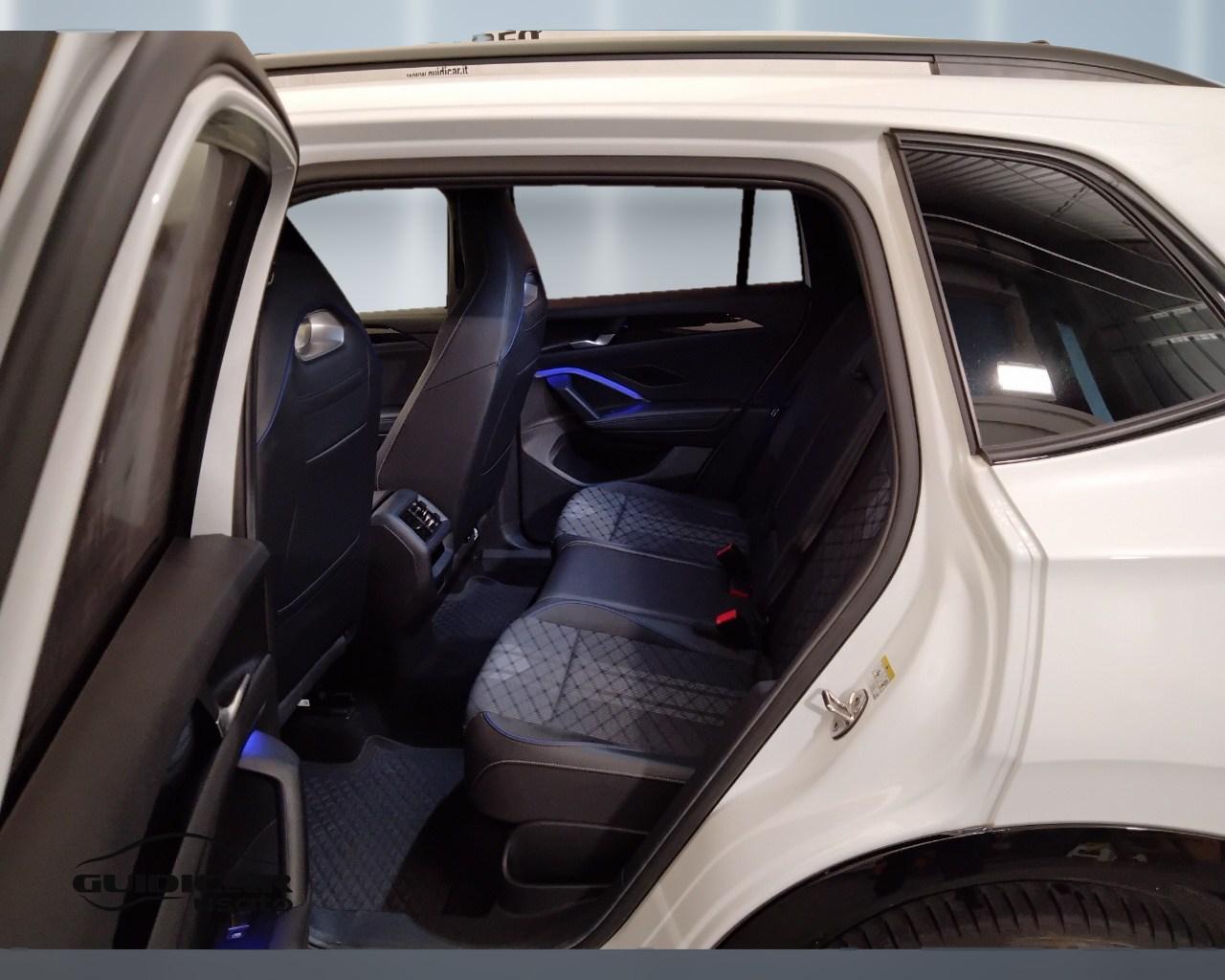 VOLKSWAGEN Tiguan III 2024 - Tiguan 1.5 etsi R-Line 150cv dsg