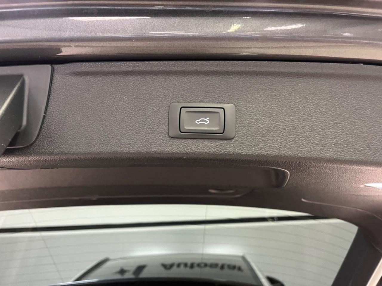 Audi A4 Avant 35 TDI/163 CV S tronic line edition