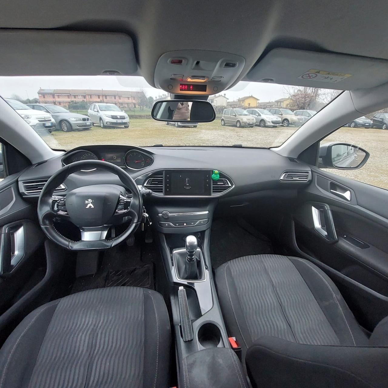 Peugeot 308 1.6 e-HDi 115 CV Stop&Start Business