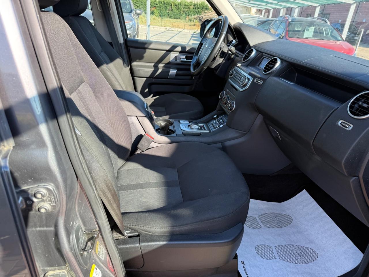 Land Rover Discovery 4 3.0 TDV6 211CV HSE AUTOCARRO 5POSTI