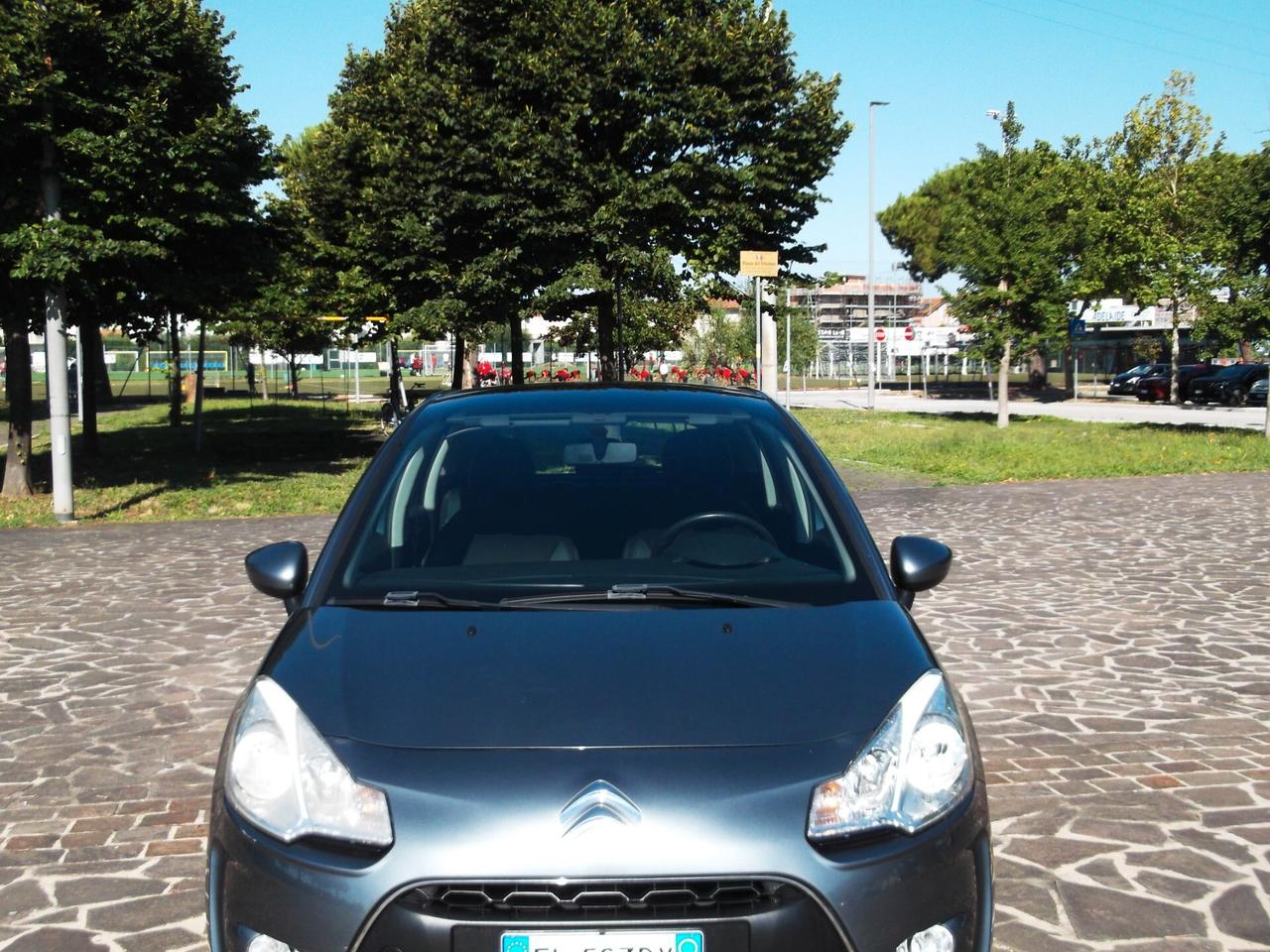 Citroen C3 A Metano Neopatentati 2012