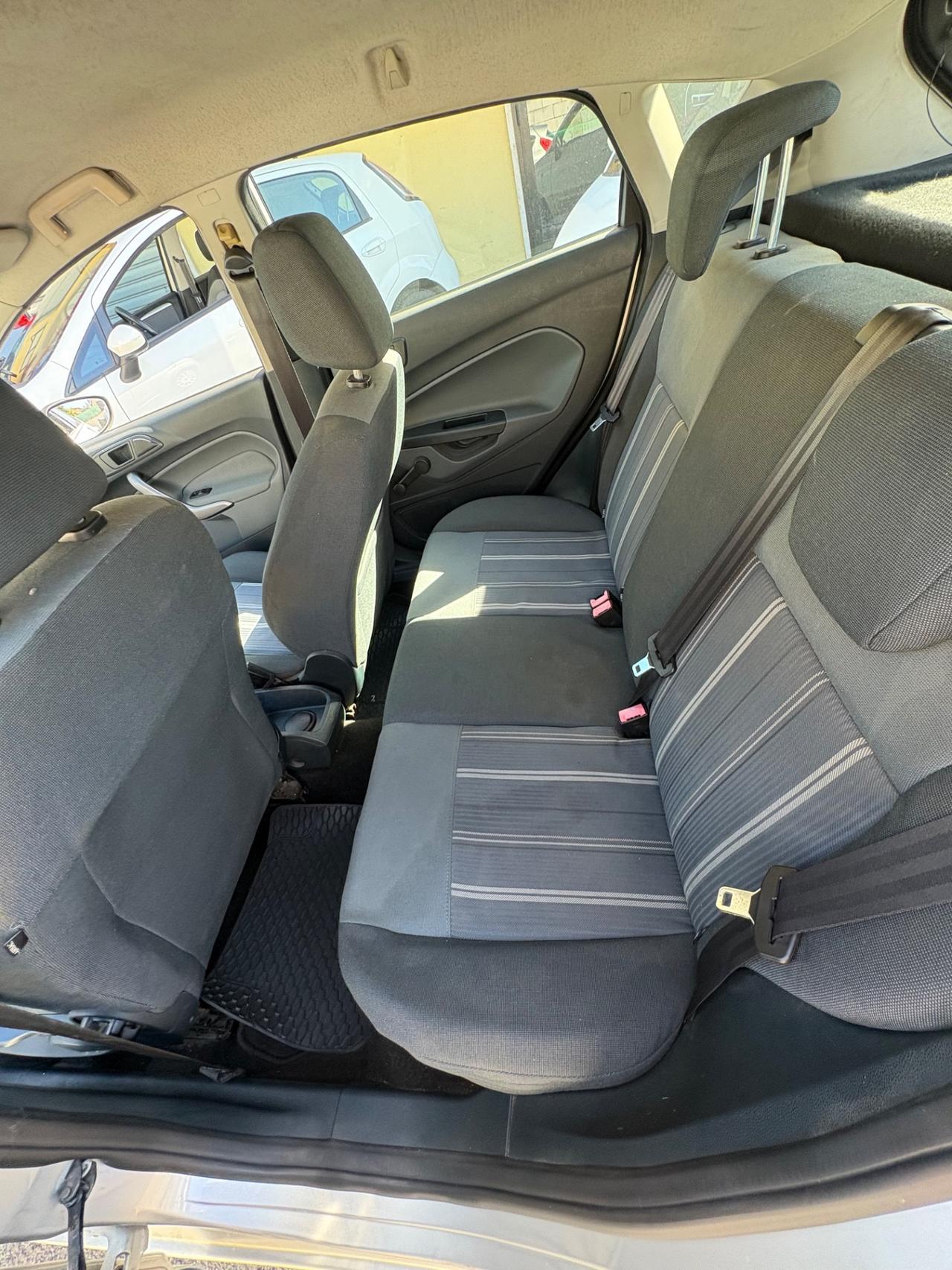 Ford Fiesta 1.4 TDCi 5p. Titanium