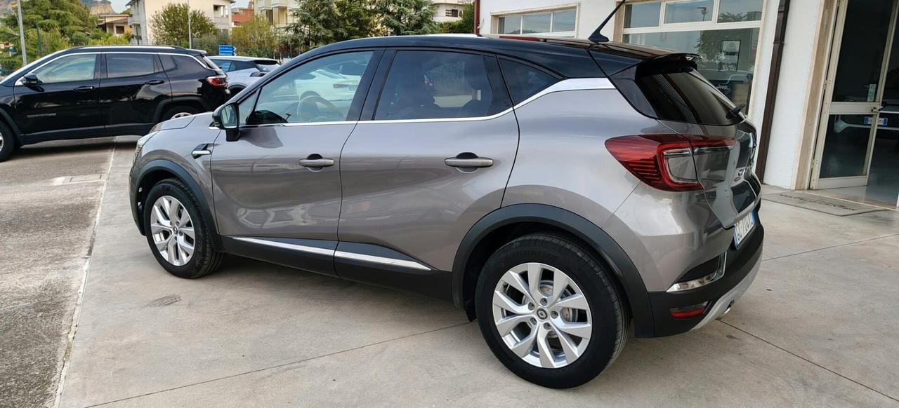 Renault Captur TCe 100 CV GPL Intens