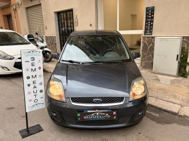 Ford Fiesta 1.4 TDCi Titanium 12 MESI DI GARANZIA.