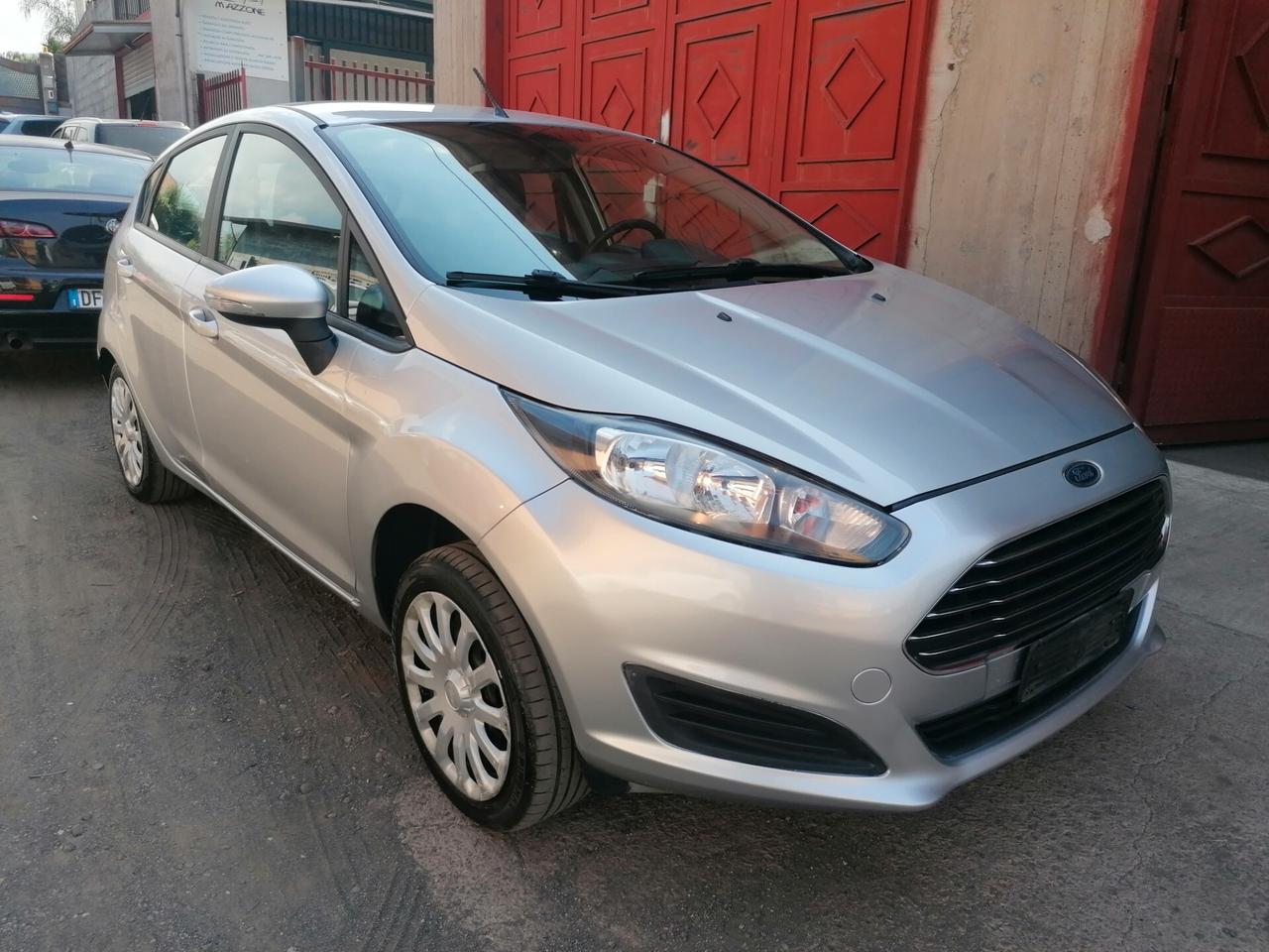 Ford Fiesta 1.5 TDCi 75CV 5 porte