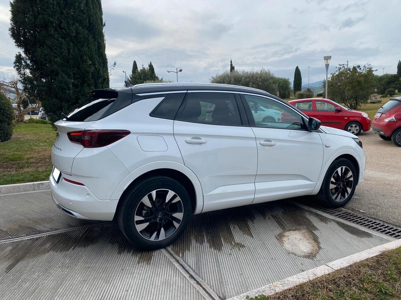 Opel Grandland 1.5 diesel Ecotec Ultimate AT8