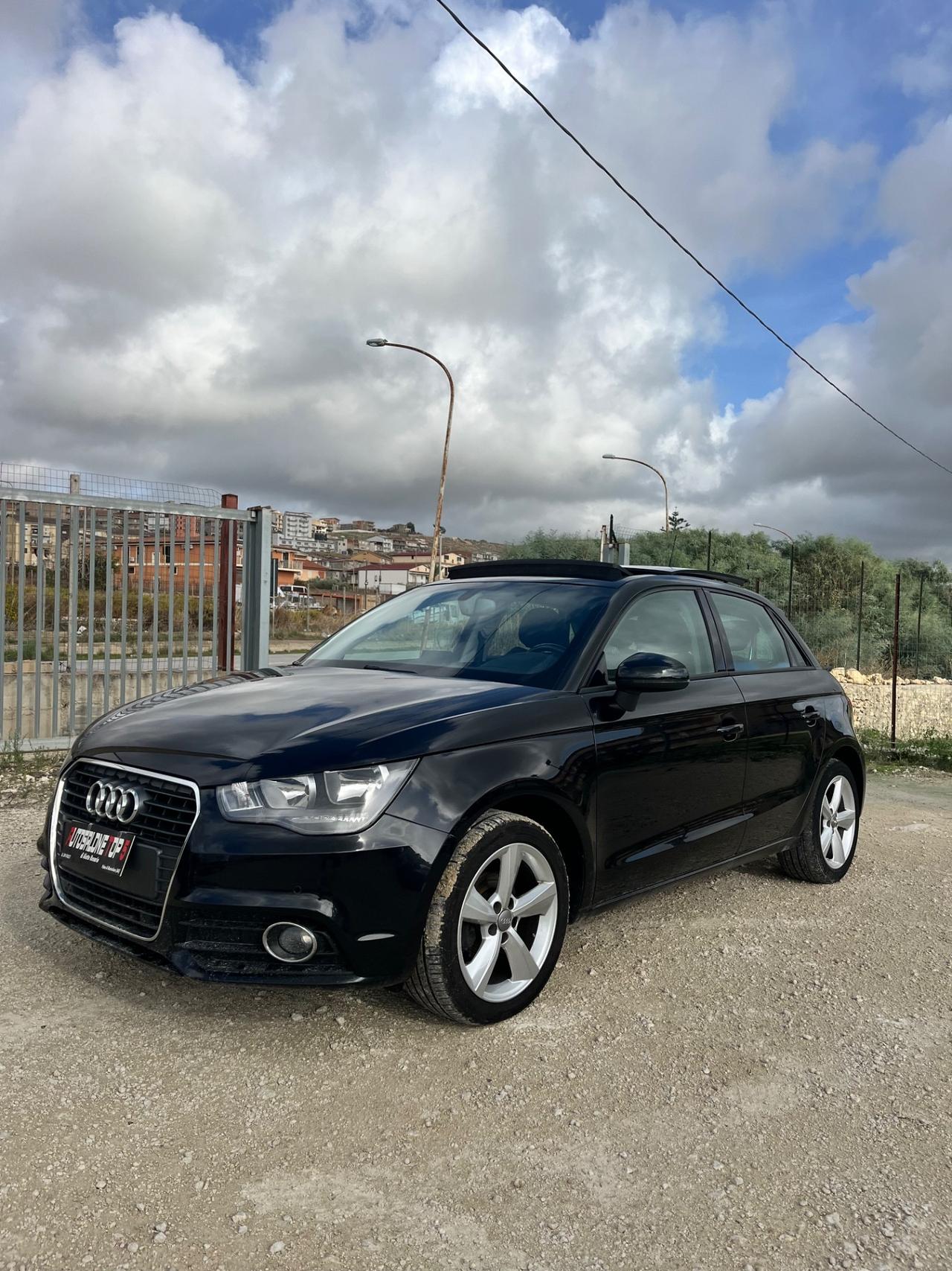 Audi A1 SPB 1.6 TDI Sportbak 2012 tetto apribile