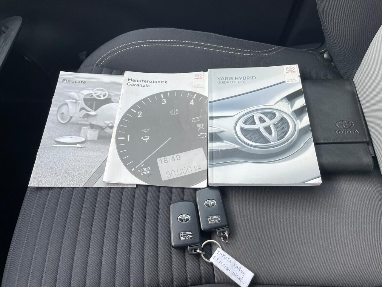 Toyota Yaris 1.5 Full Hybrid 5 porte Active 12 MESI GARANZIA