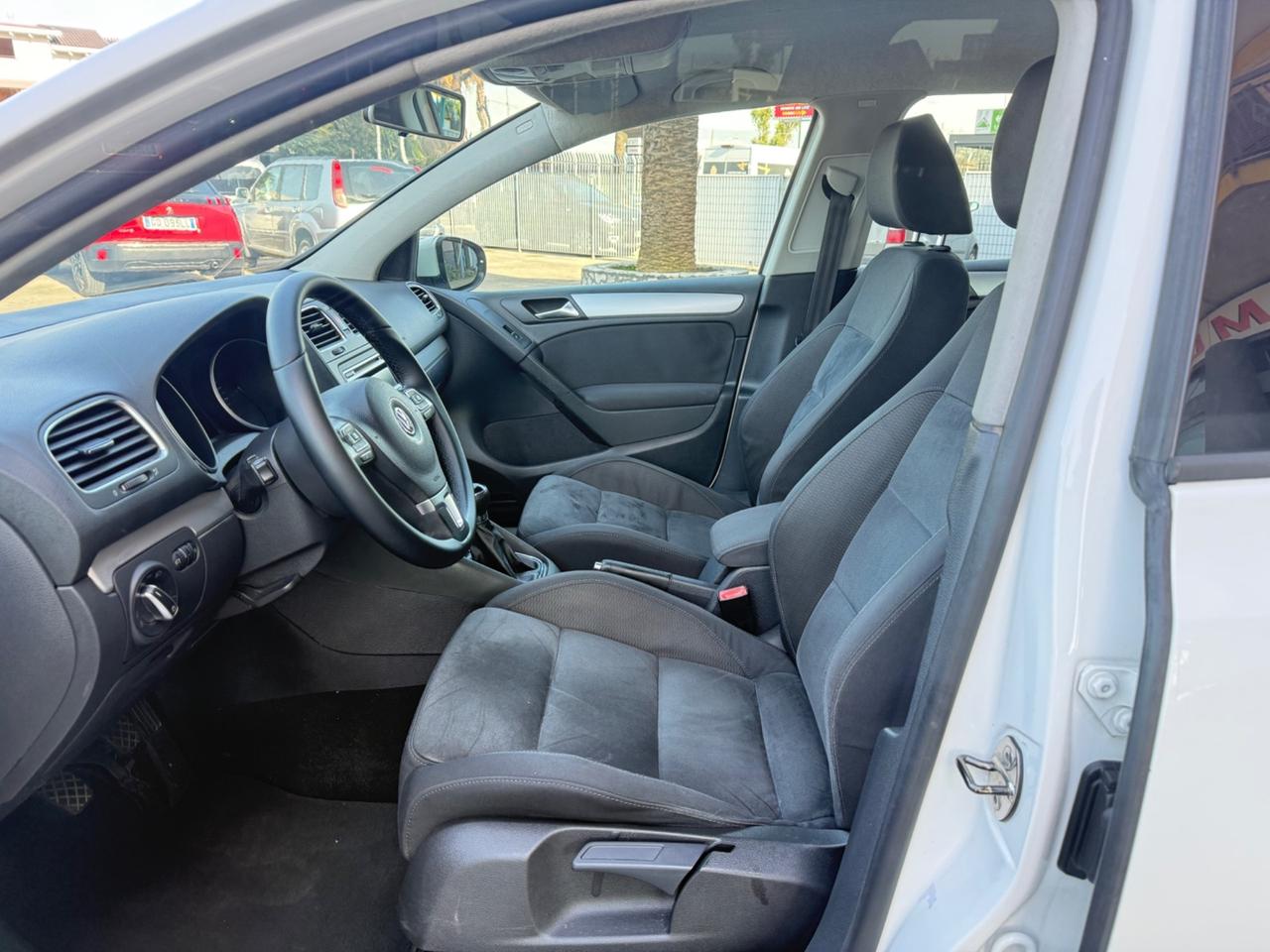 Volkswagen Golf 1.6 TDI DPF 5p. Highline