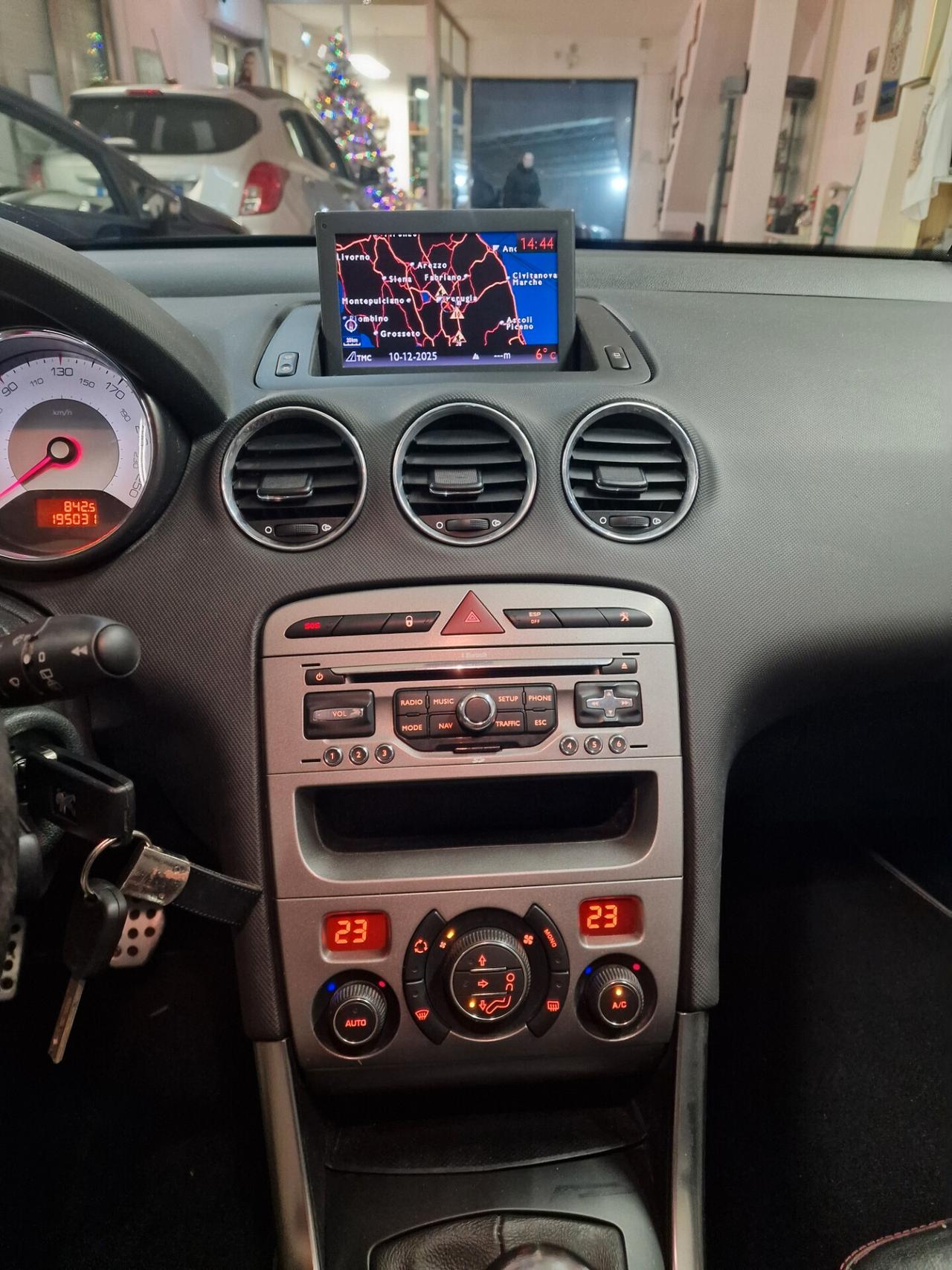 Peugeot 308 1.6 8V e-HDi 112CV Stop&Start 5p. Business