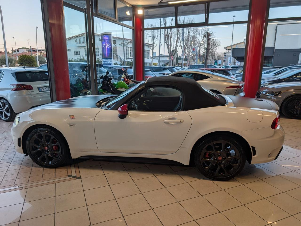 Abarth 124 Spider 1.4 Turbo MultiAir 170 CV