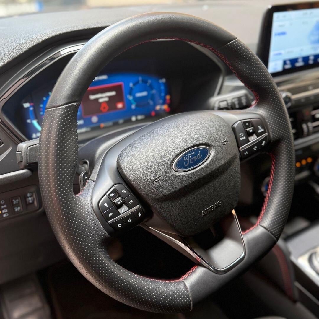 Ford Kuga 2.0 EcoBlue 120 CV aut. 2WD ST-Line X