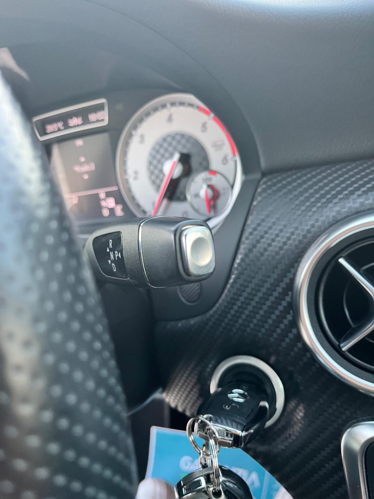Mercedes-benz A 200 CDI Premium AMG automatica
