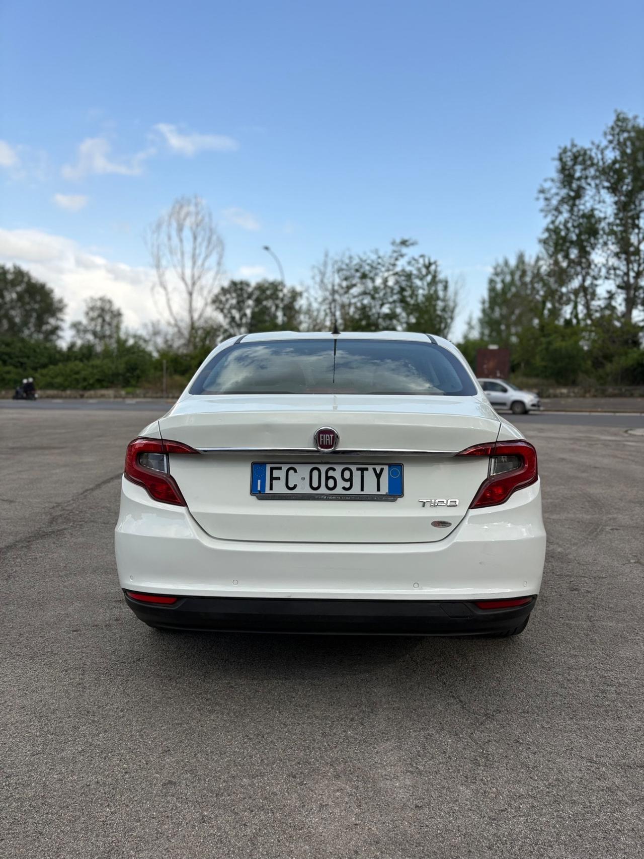 Fiat Tipo 1.4 cc Benzina GPL 5 porte Lounge 90cv 2016