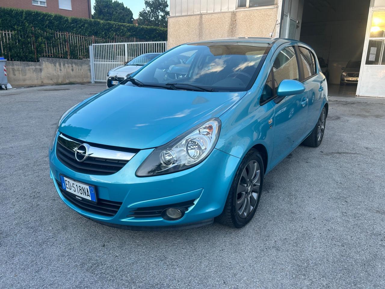 Opel Corsa 1.2 5 porte Edition 93000km