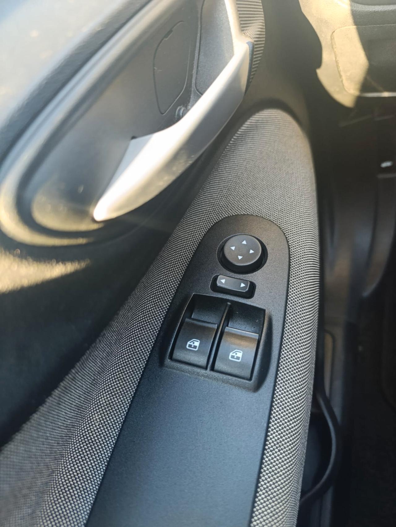 Fiat Punto Evo 1.4 5 porte Active Natural Power