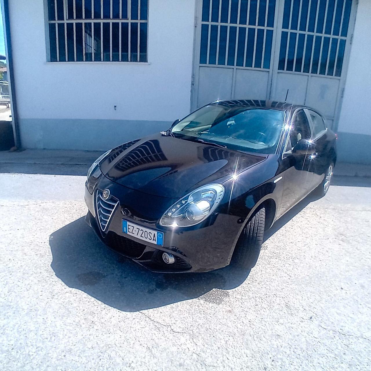 Alfa Romeo Giulietta 1.6 JTDm-2 105 CV Distinctive